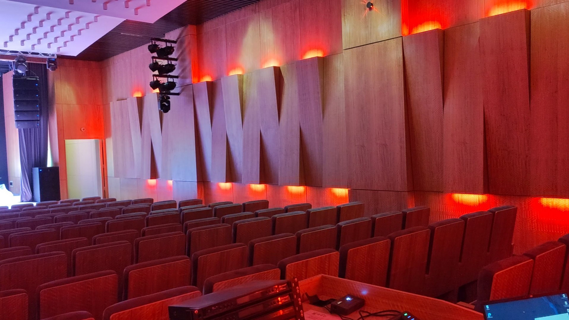 Культурно-деловой центр «Молодежный»_5