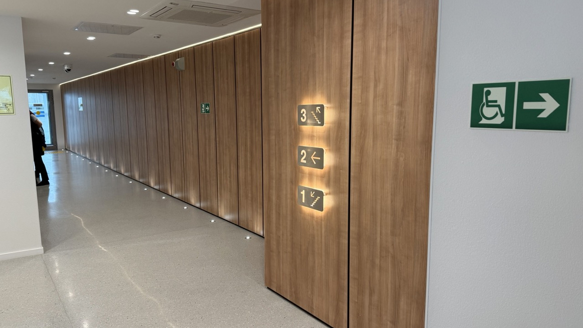 Бассейн у Флагштока_12